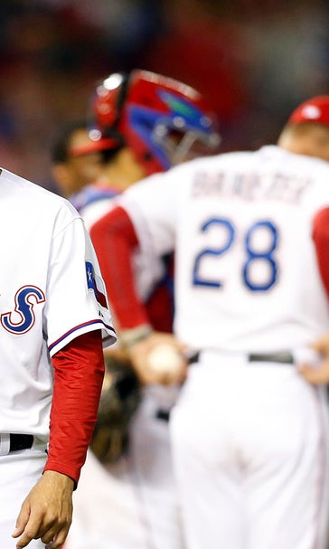 Rangers unable to finish off Blue Jays in ALDS Game 3